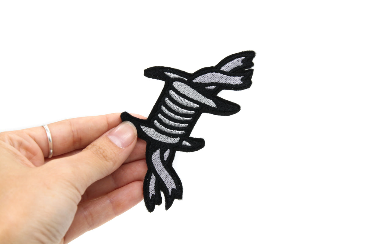 Barbed Wire Iron On Embroidered Patch – Project Pinup